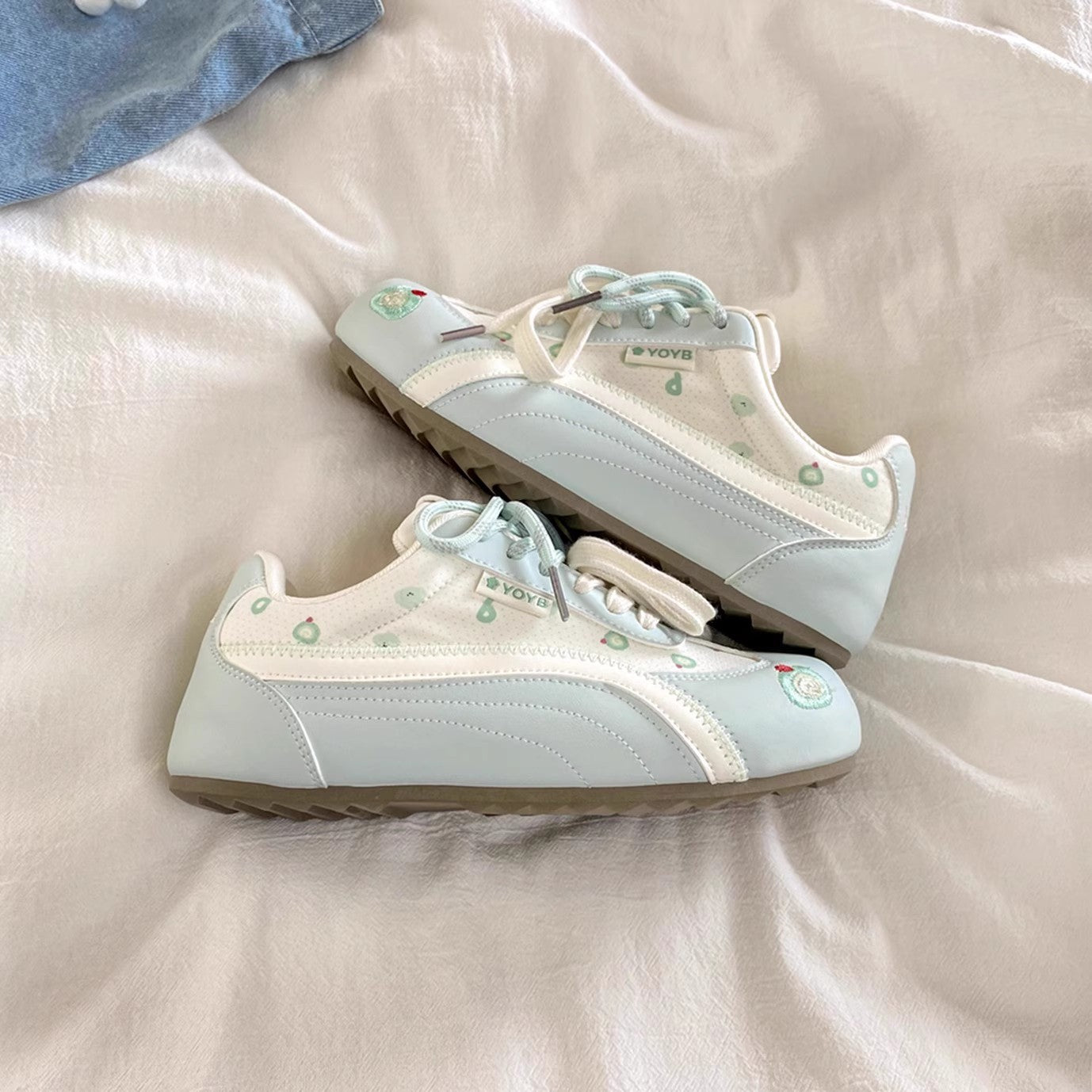 Damen Schnür-Sneaker mit verspieltem Bärenmotiv und atmungsaktivem Obermaterial