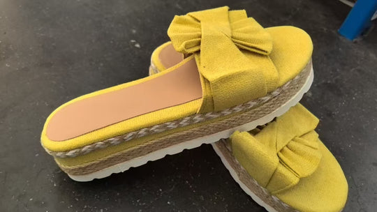 Damen Plattform-Sandaletten mit elegantem Schleifen-Detail und geflochtenem Absatz R&B