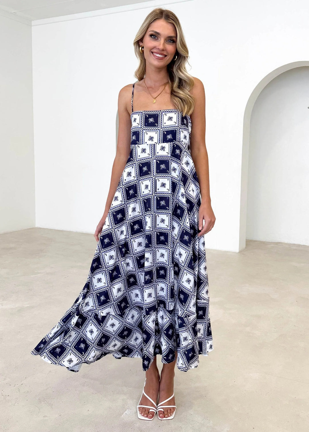 Damen Bohemian Maxikleid mit verspieltem Print und luftiger Silhouette R&B