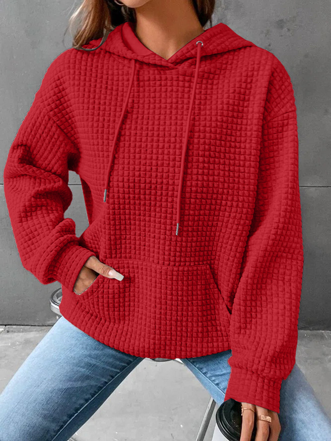 Damen stylischer Hoodie mit strukturiertem Material und Kängurutasche R&B