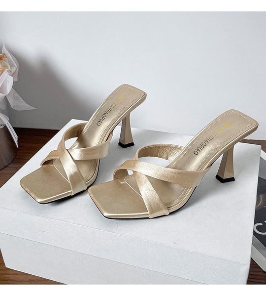 Damen elegante Cross-Over Sandalen mit modischem Absatz R&B