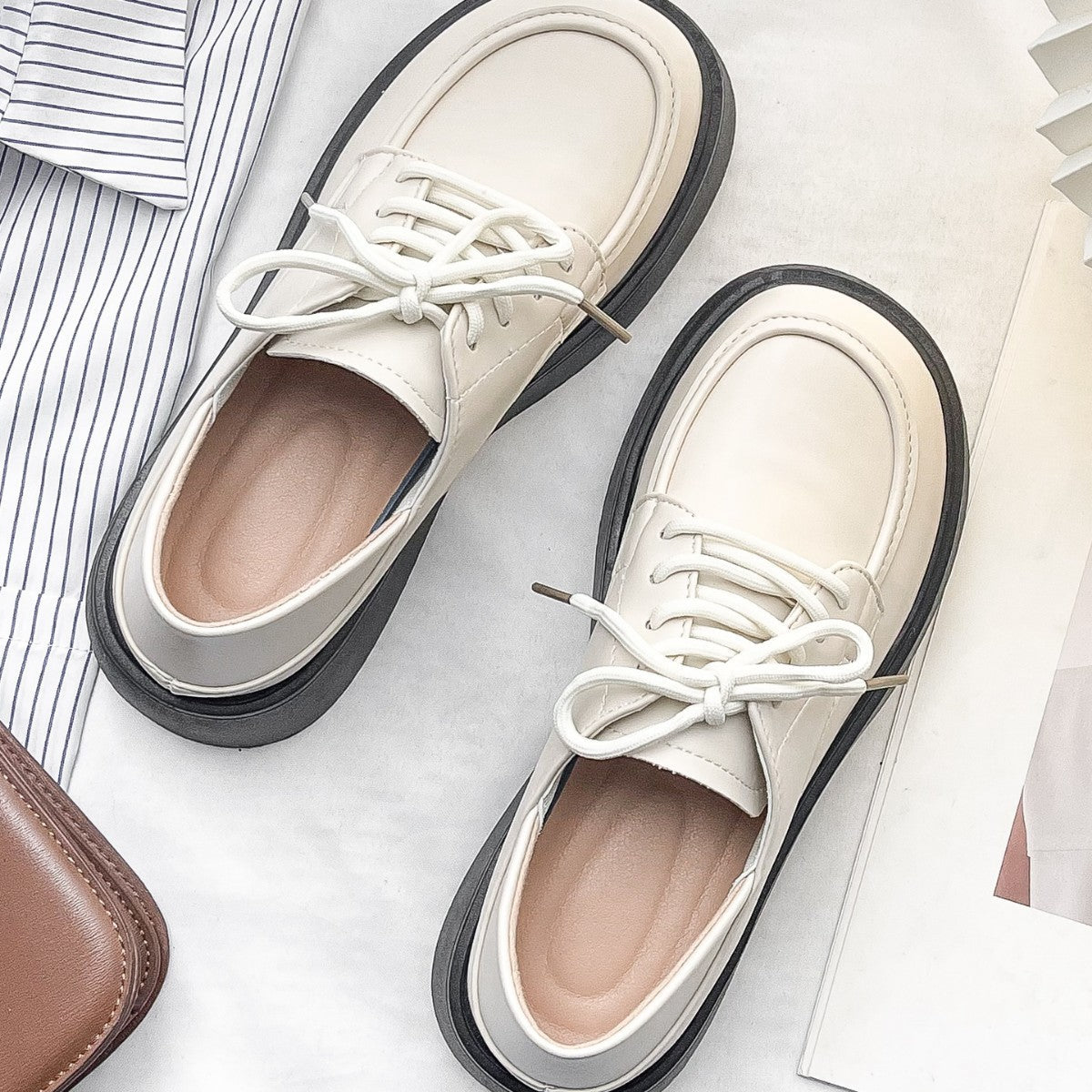 Damen Schnürschuhe mit modischem Plateau und edlem Obermaterial R&B