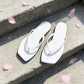 Damen modische Zehentrenner-Sandalen mit bequemem Fußbett R&B