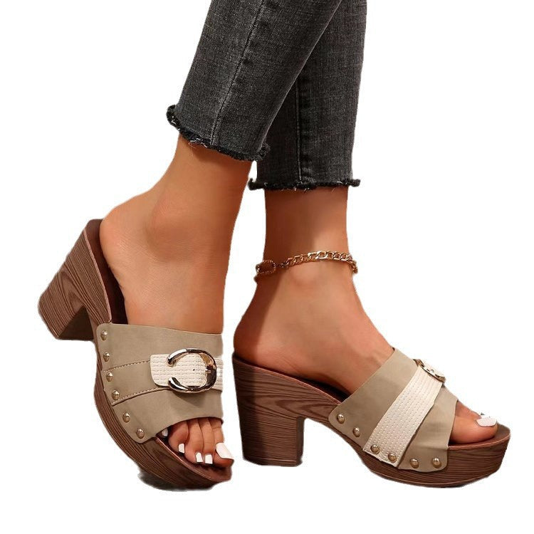 Damen Plattform-Sandalen mit modischem Schnallen-Design und Holzoptik R&B