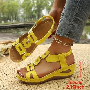 Damen Modische Riemensandalen mit glänzenden Akzenten R&B