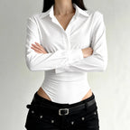 Damen eleganter Bodysuit mit feinem Kragen und Knopfdetails R&B
