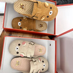 Damen Kuschelige Clogs mit niedlichem Tiermotiv und verstellbarem Schnallenverschluss R&B