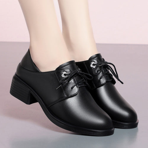 Damen Elegante Schnürschuhe mit Blockabsatz und modischem Detail R&B