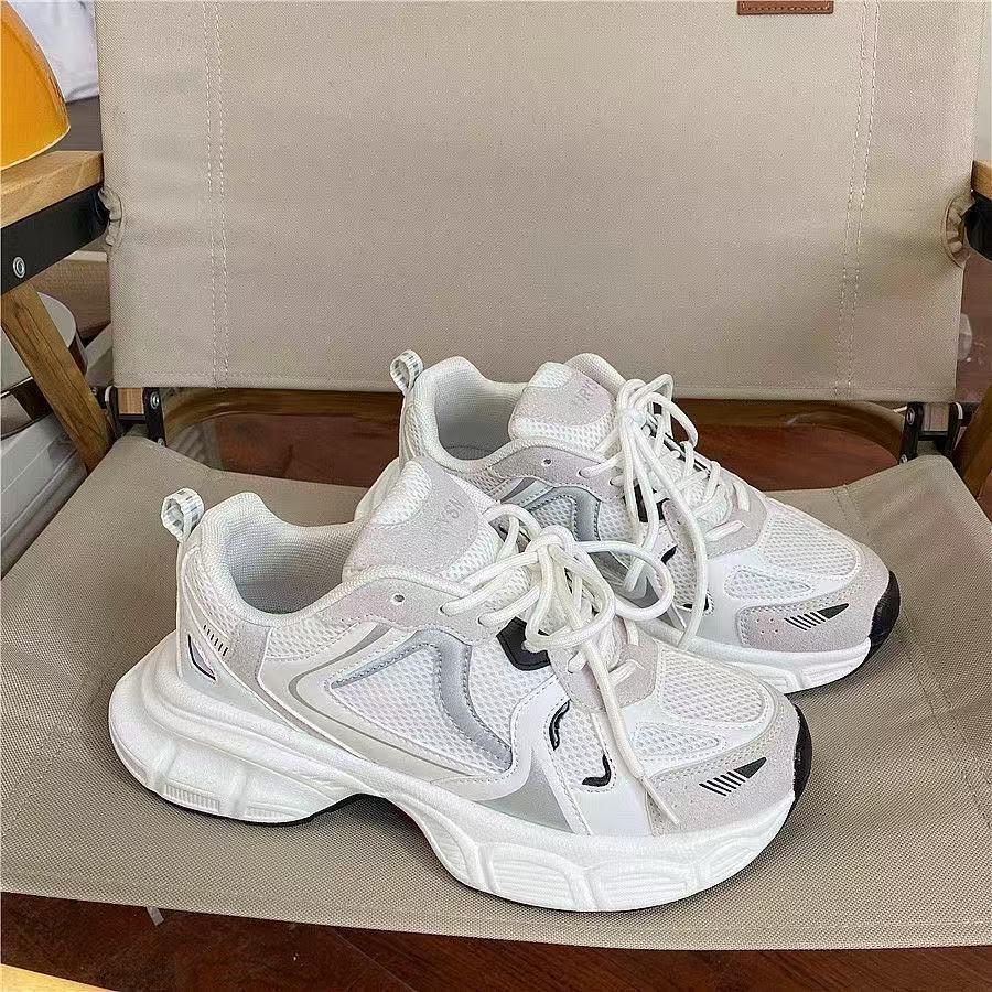 Damen Sportliche Lifestyle-Sneaker mit atmungsaktiver Mesh-Oberfläche und stoßdämpfender Sohle R&B
