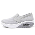 Damen Slip-On Sneakers mit atmungsaktivem Mesh und stoßdämpfender Sohle R&B
