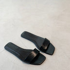 Damen Offene Mules mit breitem Riemen und elegantem Design