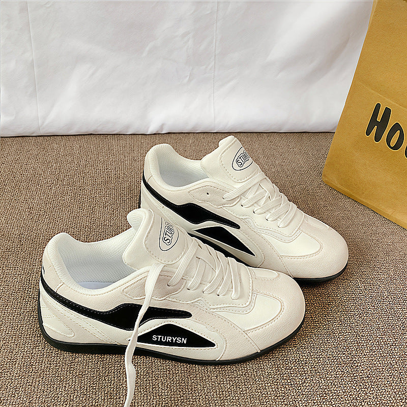 Damen Sportliche Sneakers mit atmungsaktiver Sohle und modischer Akzentuierung R&B