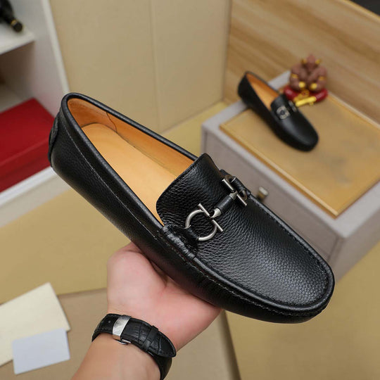 Damen Mokassins aus hochwertigem Leder mit elegantem Zierdetail R&B
