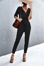 Damen Jumpsuit mit elegantem V-Ausschnitt und praktischen Taschen R&B