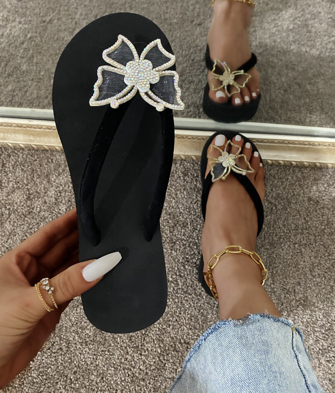Damen elegante Flip-Flop Sandalen mit floralem Design R&B