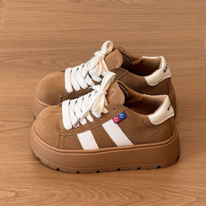 Damen Sportliche Plattform-Sneaker mit strapazierfähigem Obermaterial R&B
