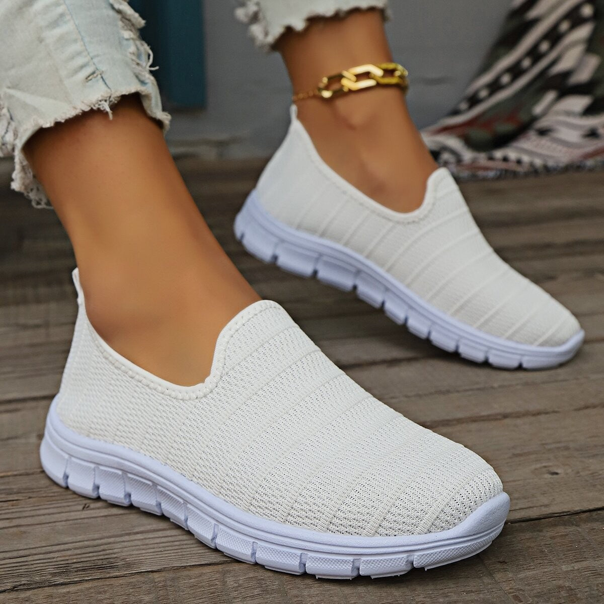Damen Bequeme Slip-On Sneakers mit atmungsaktivem Obermaterial und flexibler Sohle R&B