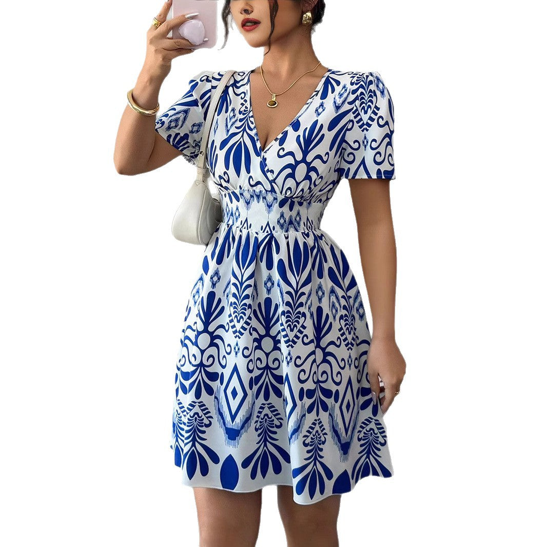 Damen Sommerliches Mini-Kleid mit elegantem V-Ausschnitt und floralen Mustern R&B
