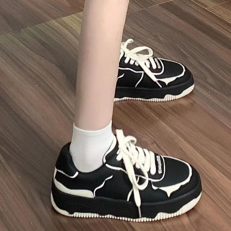 Damen Sportliche Modische Sneakers mit einzigartigem Design R&B