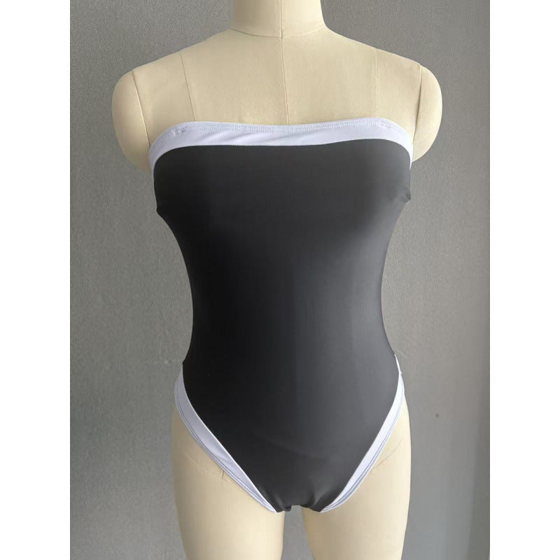 Damen Einteiler Badeanzug mit stilvollem Bandeau-Ausschnitt und kontrastierenden Akzenten R&B