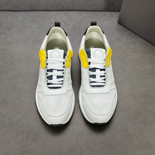 Damen Sportliche Sneakers mit atmungsaktiver Netzstruktur und dämpfender Laufsohle R&B