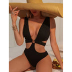 Damen Cut-Out Badeanzug mit elegantem Wickeldetail R&B