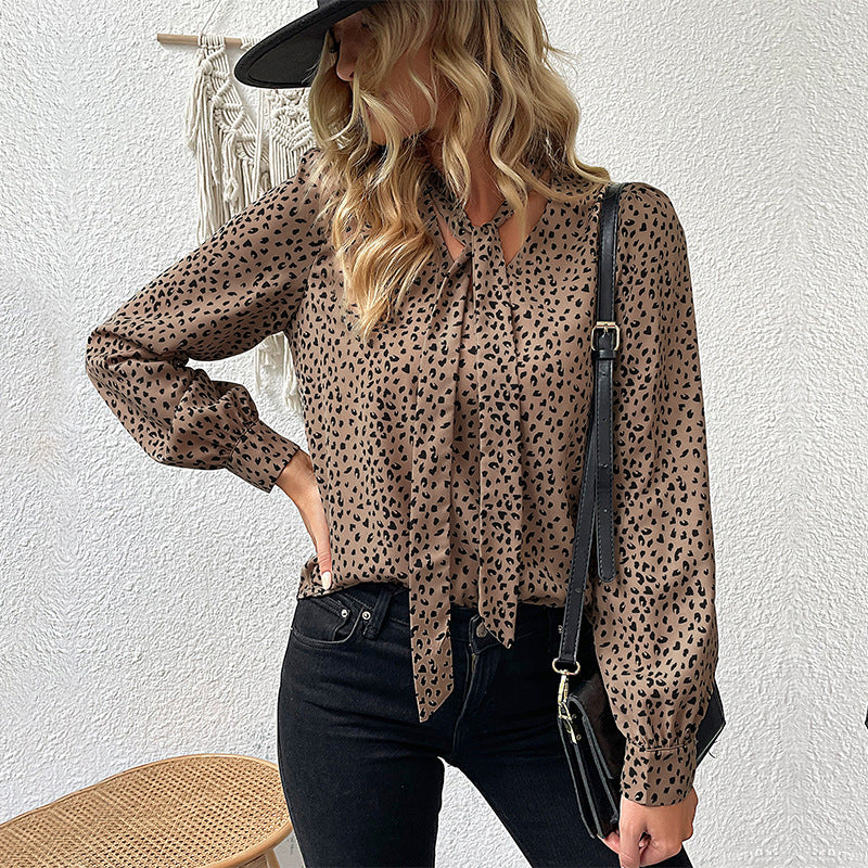 Damen Bluse mit Schleifen-Ausschnitt und Leopardenmuster R&B