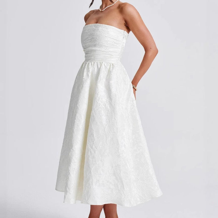 Damen Cocktailkleid mit schimmerndem Stoff und figurbetontem Oberteil R&B