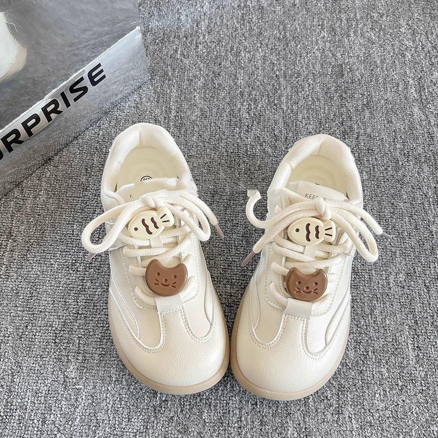 Damen Niedrigprofil Sneakers mit verspielten Motiv-Applikationen