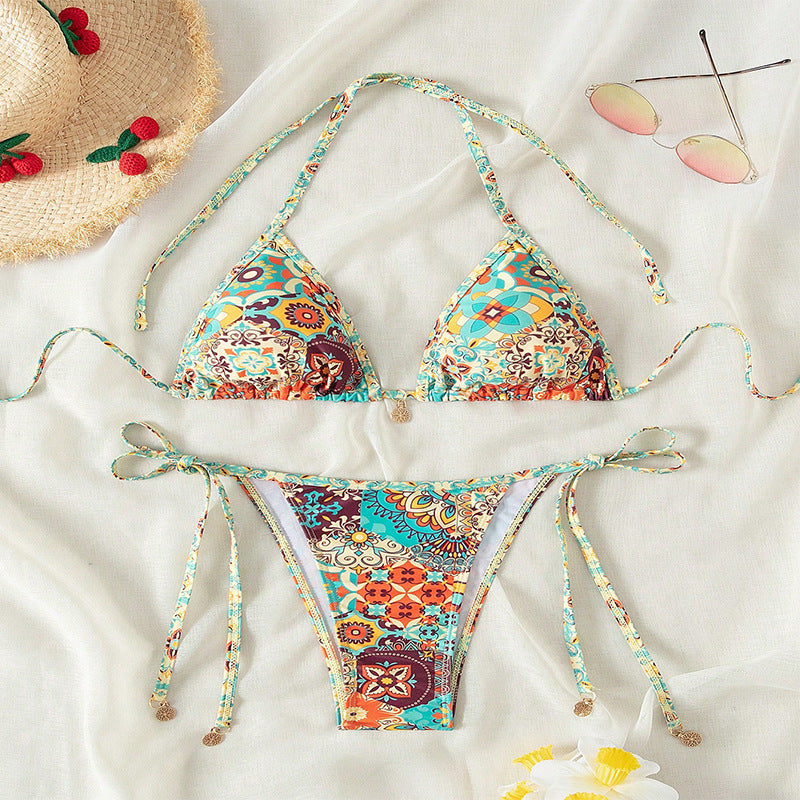 Damen Triangel-Bikini mit floralem Muster und eleganten BindR&Bändern R&B