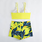 Damen Bikini-Set mit quer gerafftem Oberteil und lässigen Shorts