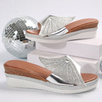 Damen Wedge-Pantoletten mit schimmerndem Strass und glänzendem Obermaterial R&B