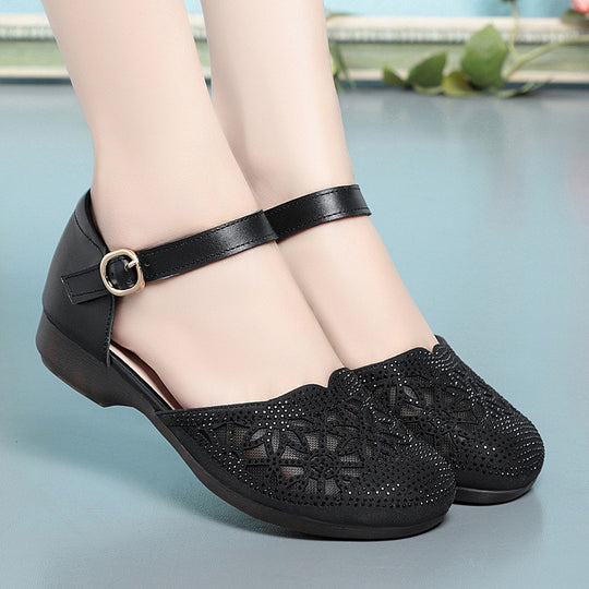 Damen Ballerinas mit funkelndem Strass und eleganter Riemchen-Detail R&B