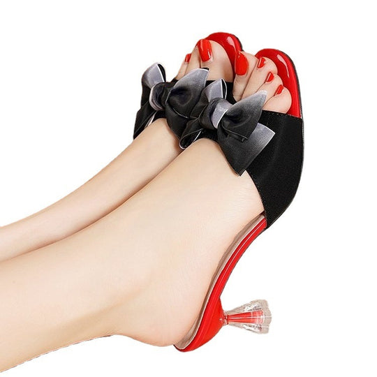 Damen nan elegante Mule mit dekorativer Schleifenapplikation, skulpturellem Transparentabsatz und lackiertem Komfortfußbett R&B
