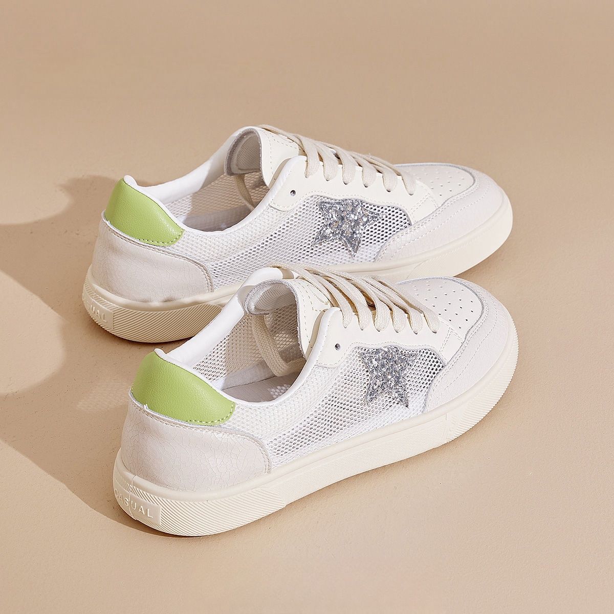 Damen Sneaker mit atmungsaktivem Mesh und stilvollem Sternen-Design