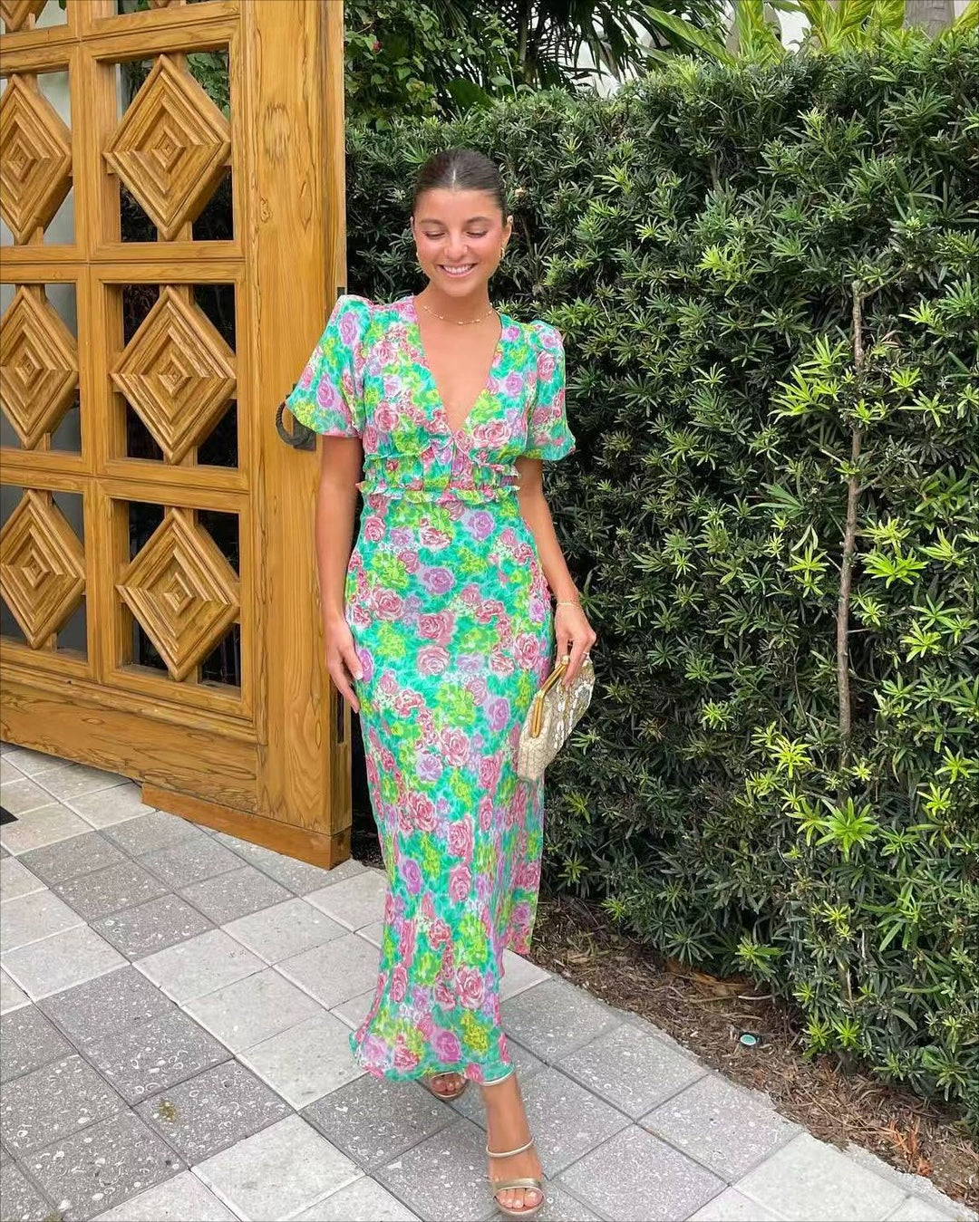 Damen Maxi-Kleid mit romantischem Flora-Design und fließendem Schnitt R&B