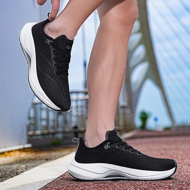 Damen Sportliche Laufschuhe mit atmungsaktiver Mesh-Oberfläche und reaktionsfreudiger Dämpfung R&B