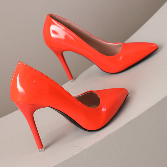 Damen stilvolle High Heels mit glänzendem Obermaterial und elegantem Schnitt R&B