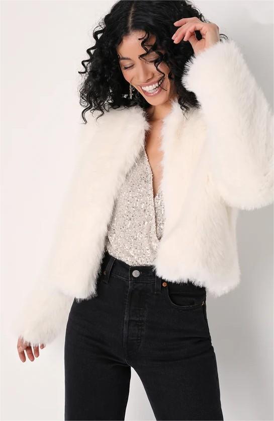 Damen Luxus Kunstpelz Jacke mit eleganten Details R&B