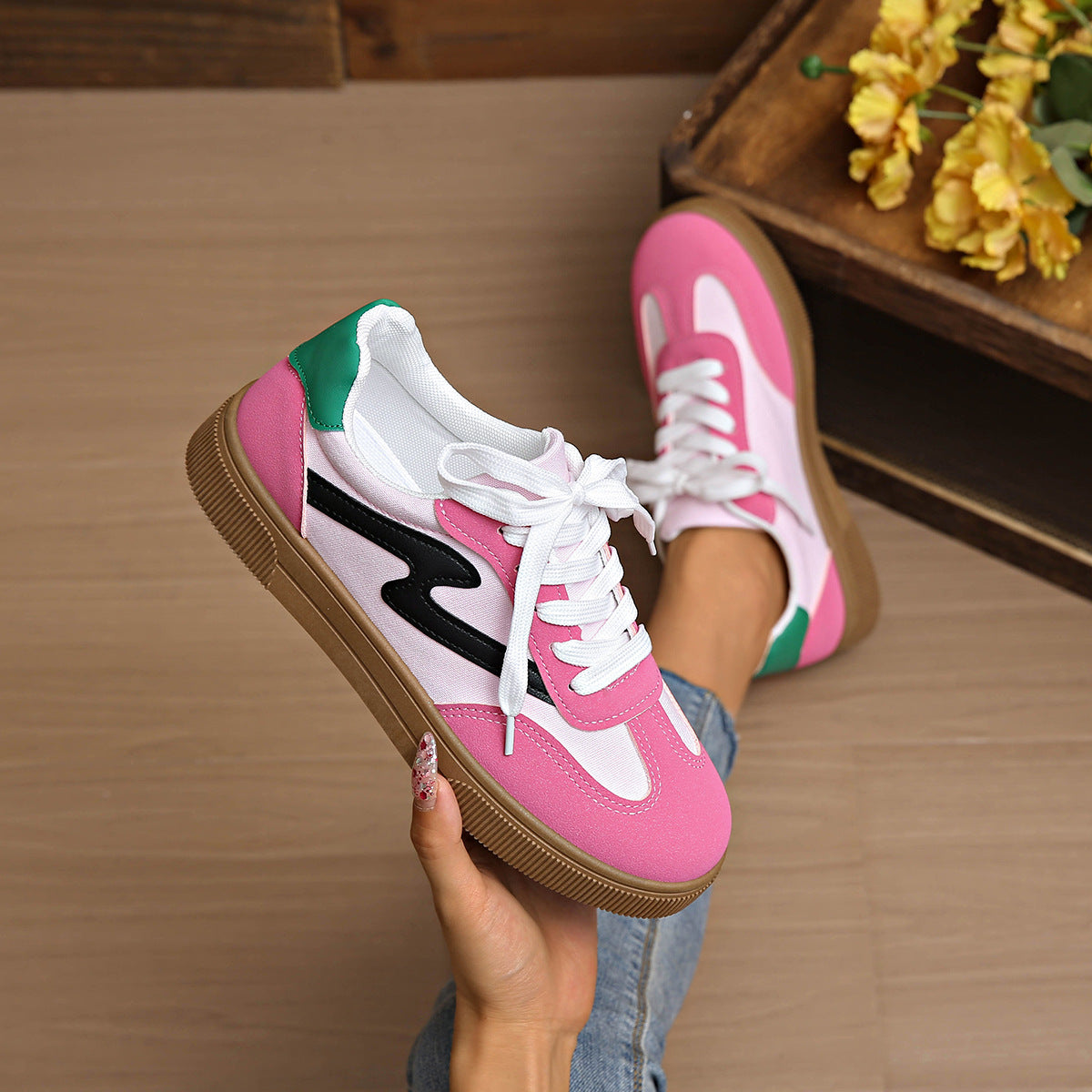 Damen Sportliche Sneakers mit innovativem Design und rutschfester Sohle R&B