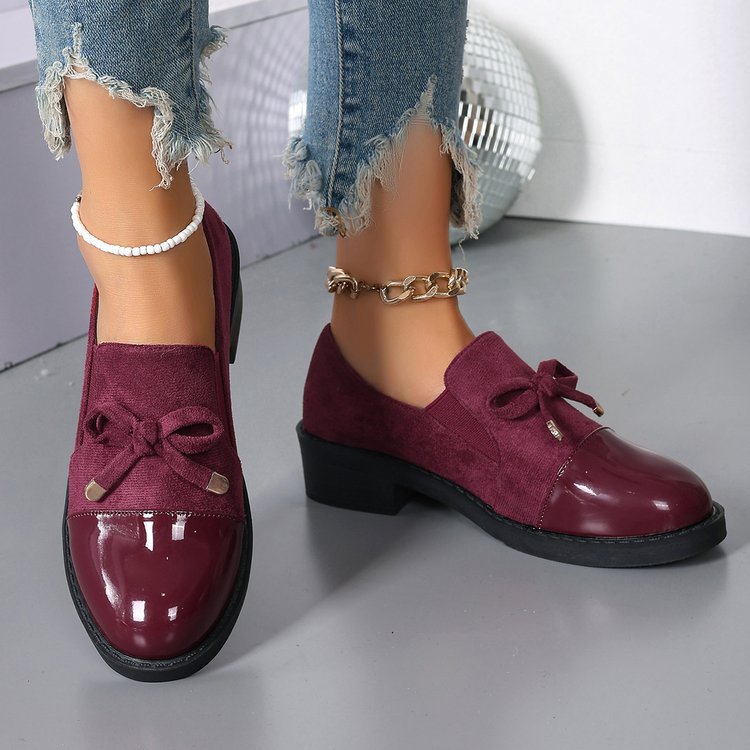 Damen elegante Mokassins mit modischem Schnürdesign und glänzendem Detail R&B