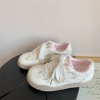 Damen Sneakers mit floralem Spitzen-Design und bequemer Polsterung R&B