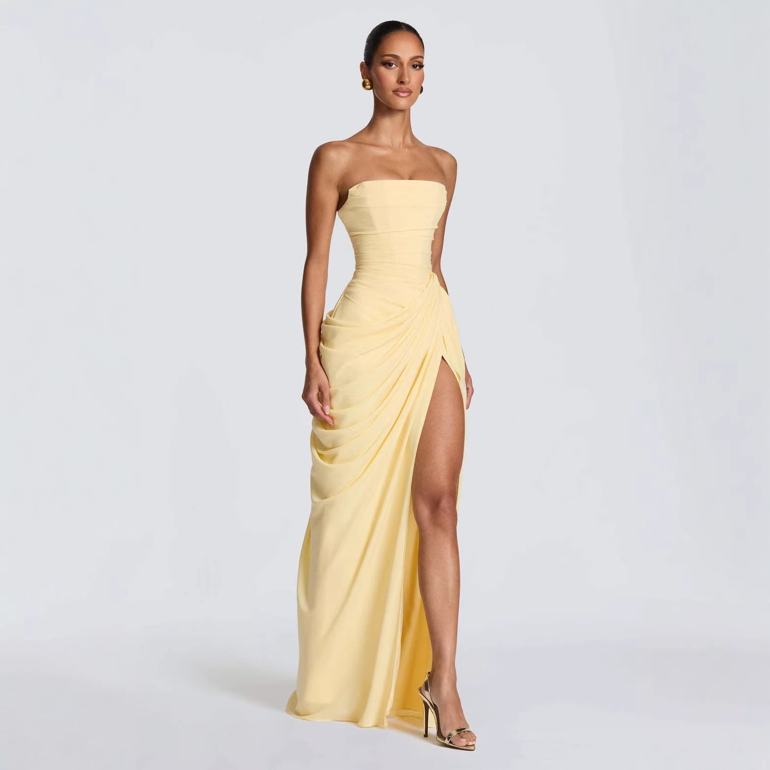 Damen Elegantes Abendkleid mit Off-Shoulder-Design und Fließendem Cape R&B