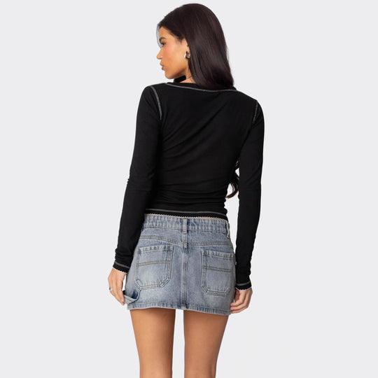 Damen Langarmshirt mit V-Ausschnitt und dekorativen Knöpfen R&B