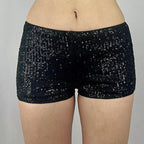 Damen figurbetonte Kunstleder-Shorts mit dekorativen Nieten und seitlichen Taschen R&B