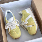 Damen Sportliche Sneaker mit bequemer Dämpfung und atmungsaktiver Oberflächenstruktur