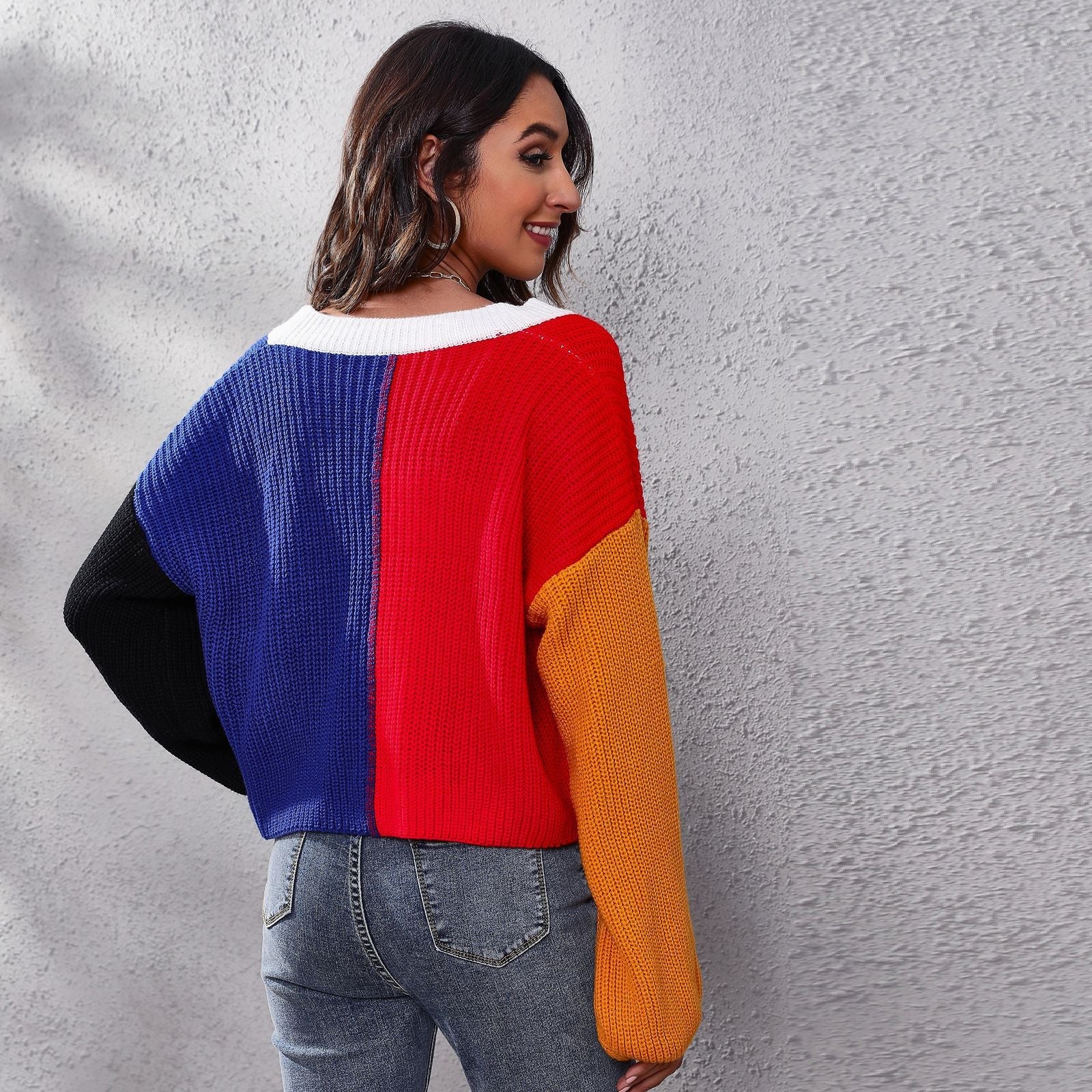 Damen Moderner Strickcardigan mit bunten Blockstreifen und V-Ausschnitt R&B