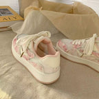 Damen modische Sneakers mit floralem Design und atmungsaktiver Obermaterialkombination