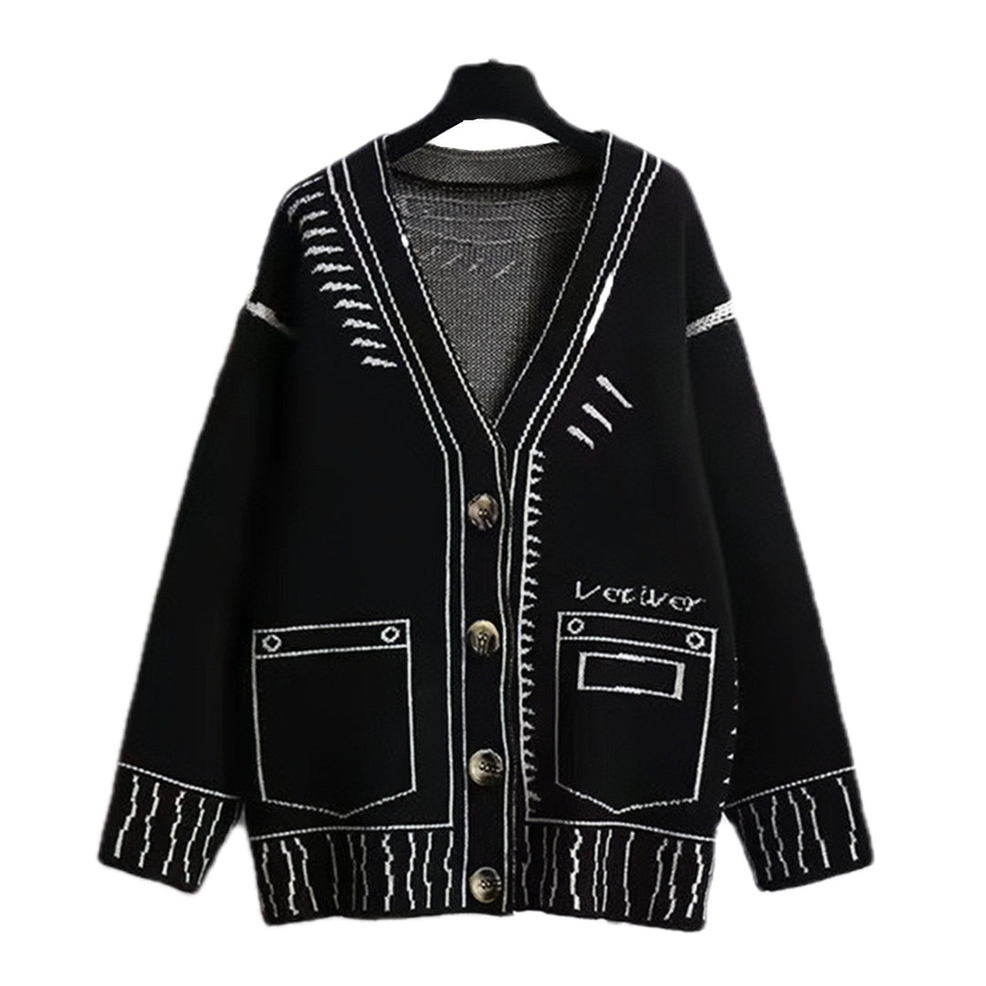 Damen Strickjacke mit einzigartigem grafischen Design und hochwertigen Knopfdetails R&B