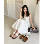 Damen trendige Sandalen mit dekorativer Metall-Applikation